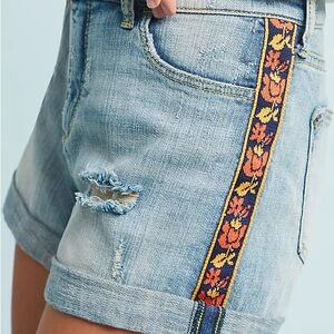 Anthropologie Pilcro Mid-Rise Slim Boyfriend Denim Shorts